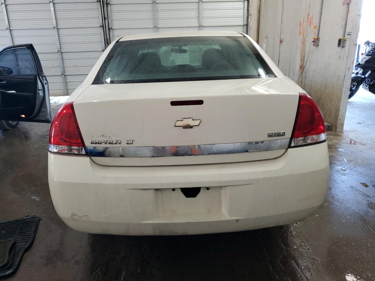 2009 Chevrolet Impala - Image 6