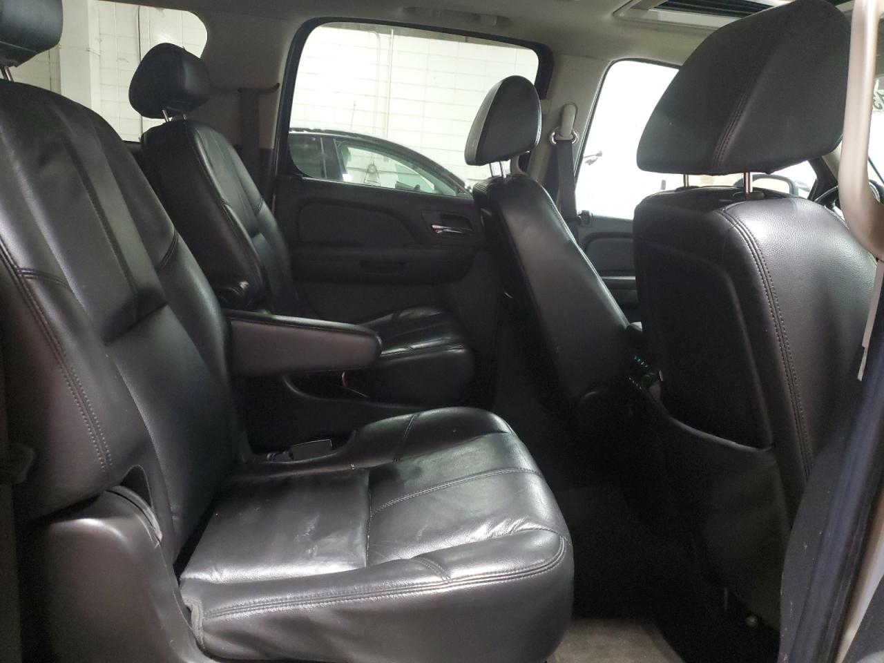 2008 Chevrolet Suburban K1500 Ls VIN: 1GNFK16358J141512 Lot: 80491394