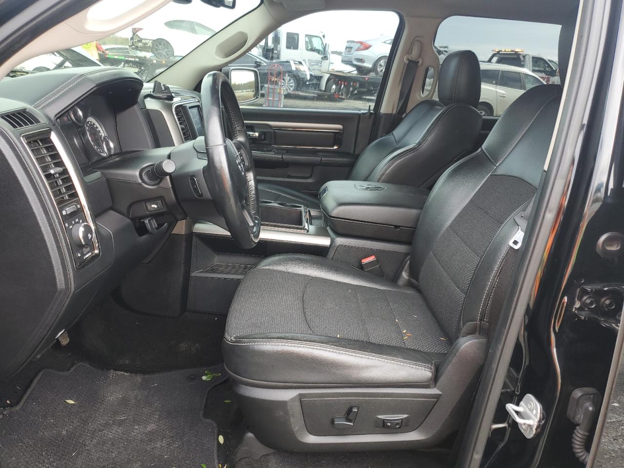 2014 RAM 1500 - Image 7