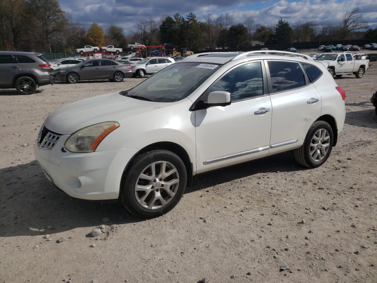 2012 Nissan Rogue - Image 1