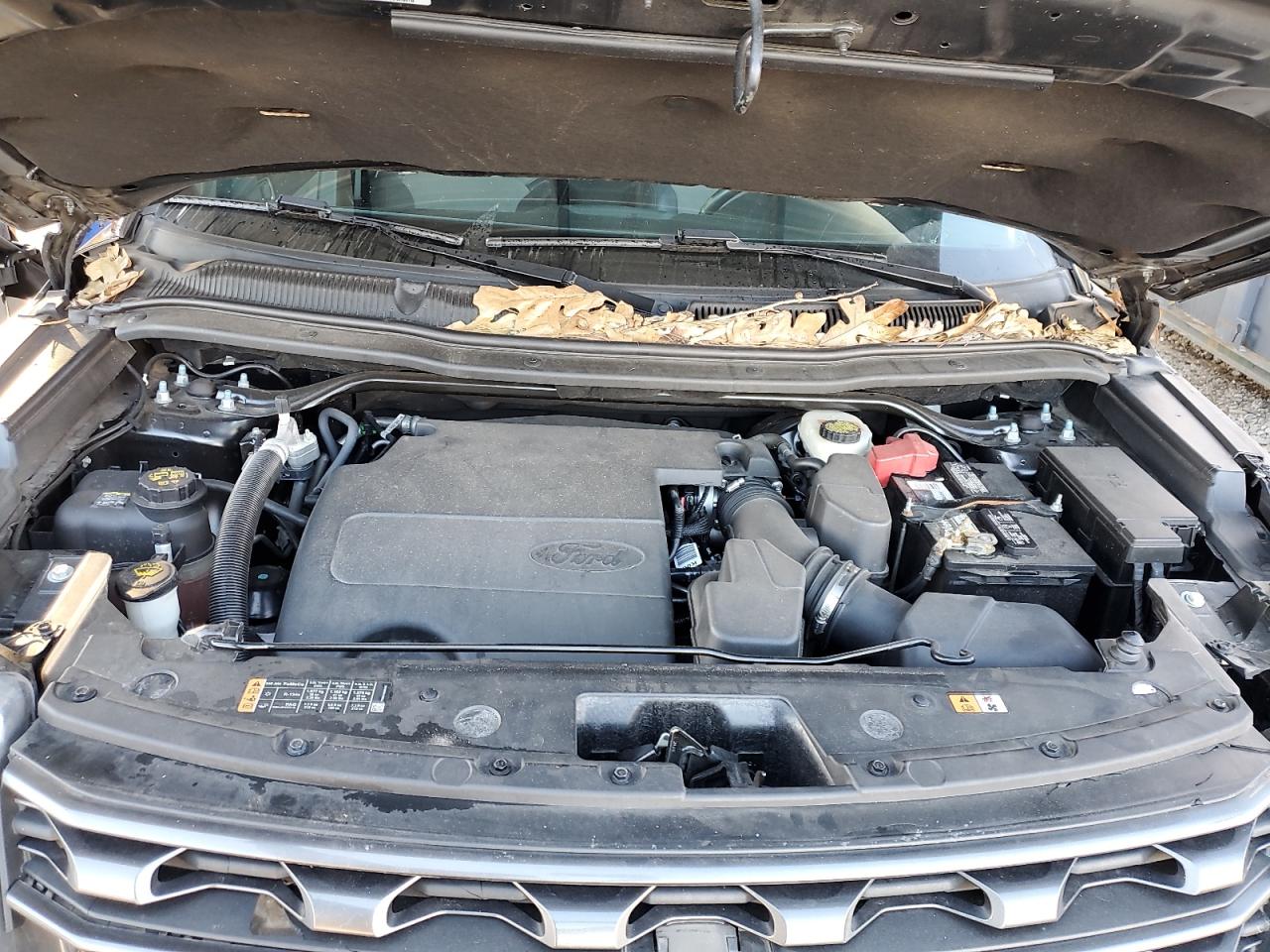 2017 Ford Explorer - Image 13