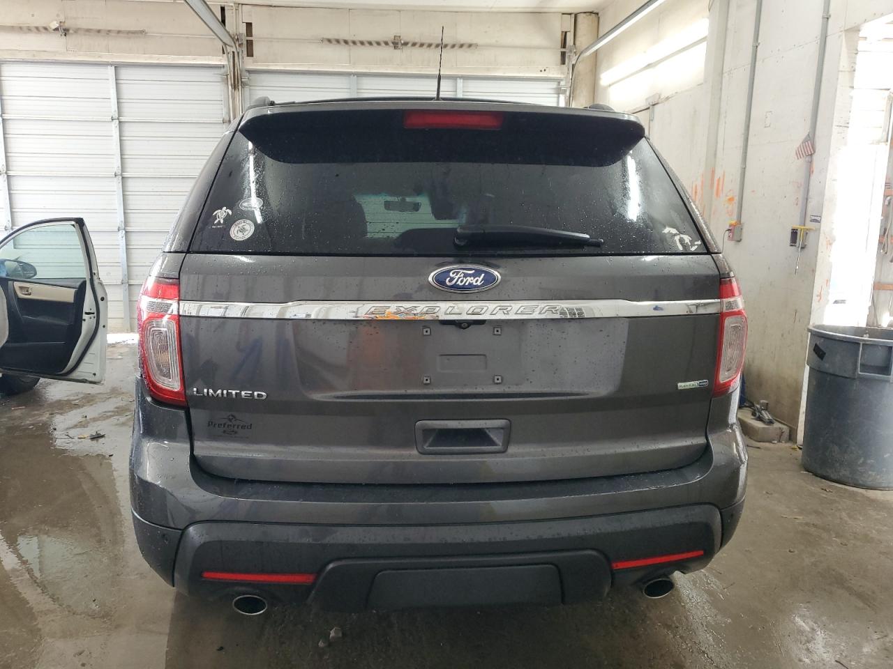 2015 Ford Explorer - Image 6