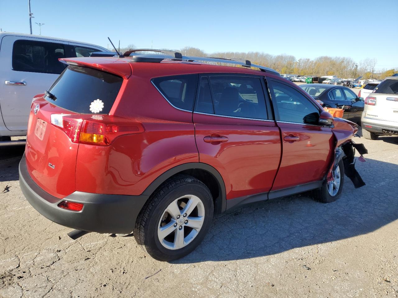 VIN 2T3WFREVXDW037110 2013 TOYOTA RAV4 no.3