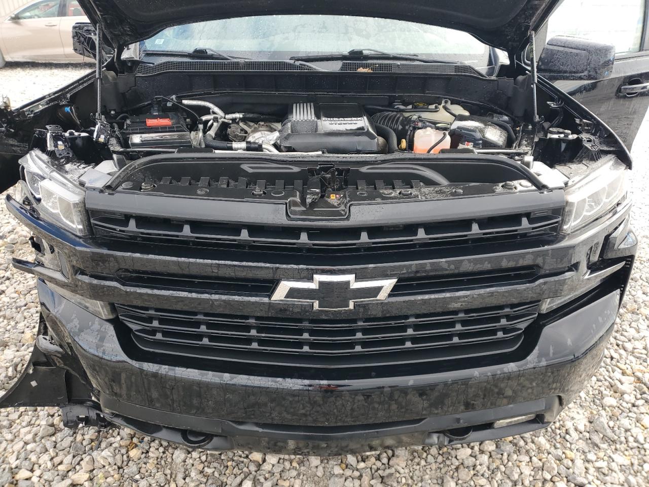 2020 Chevrolet Silverado - Image 11