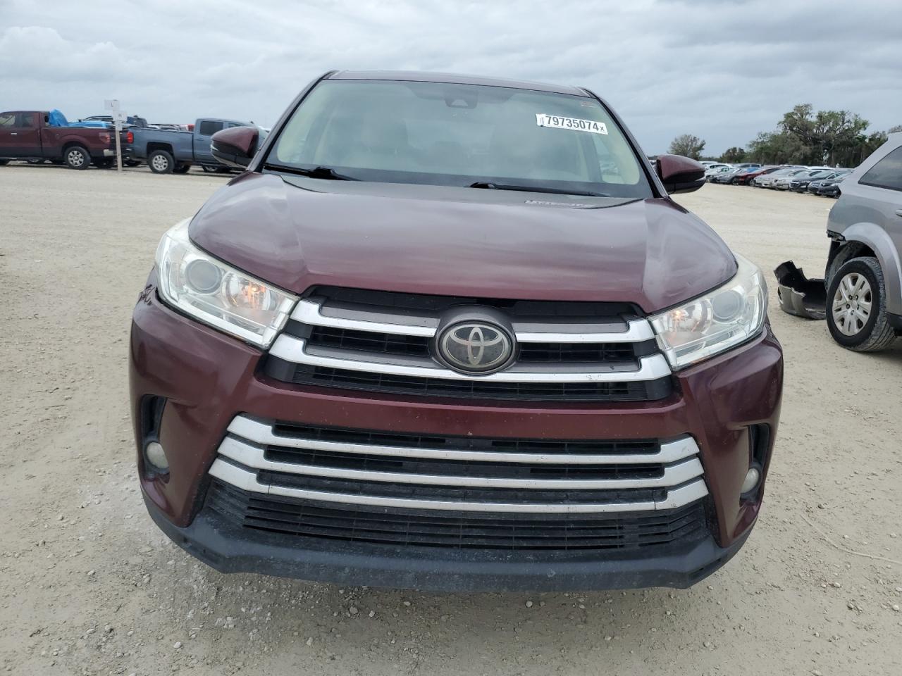 2019 Toyota Highlander - Image 5