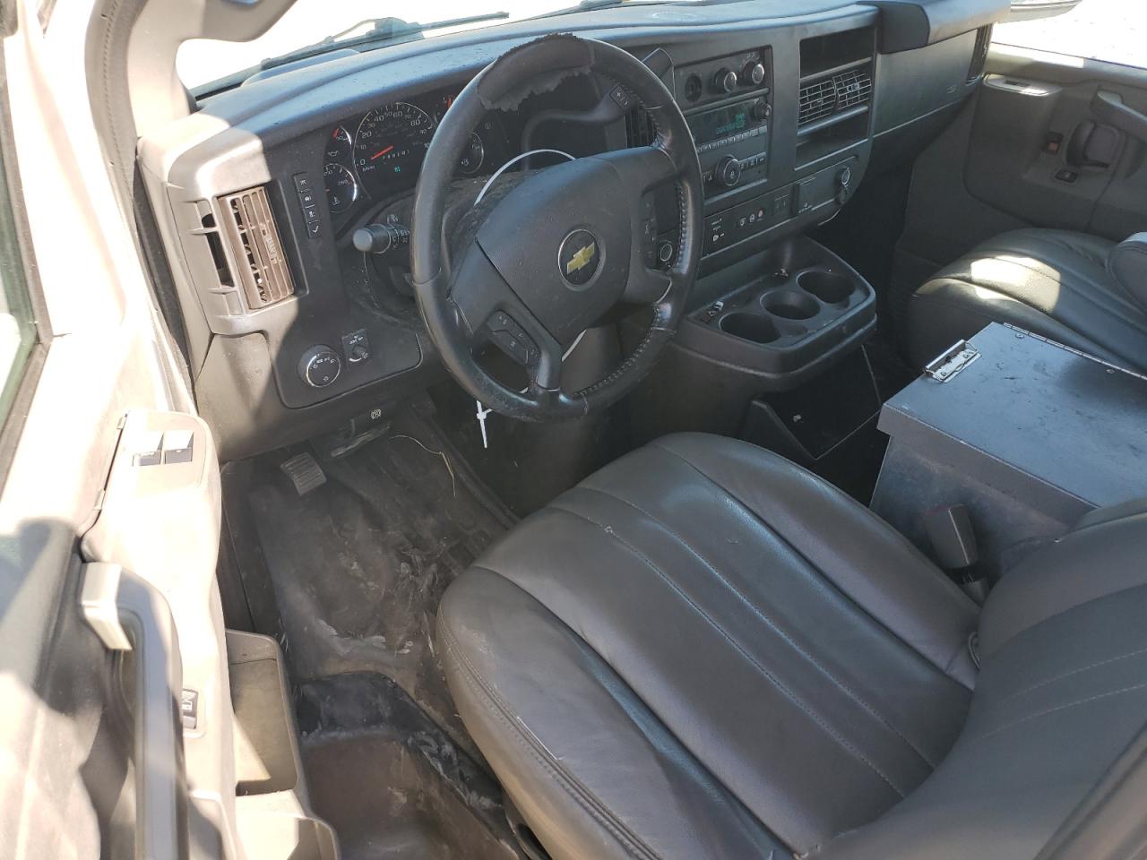 2020 Chevrolet Express G2500 VIN: 1GCWGAFP6L1223030 Lot: 78948554