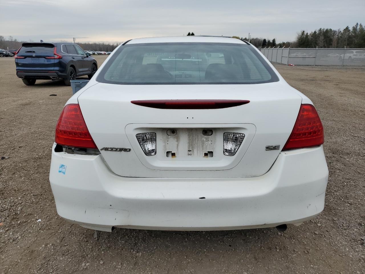 2007 Honda Accord - Image 6