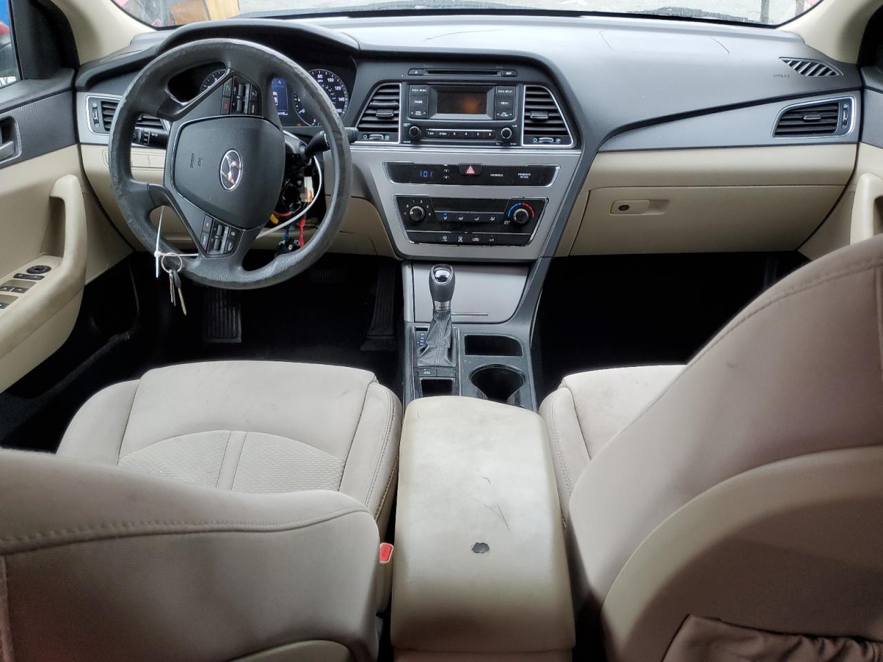 2015 Hyundai Sonata - Image 8