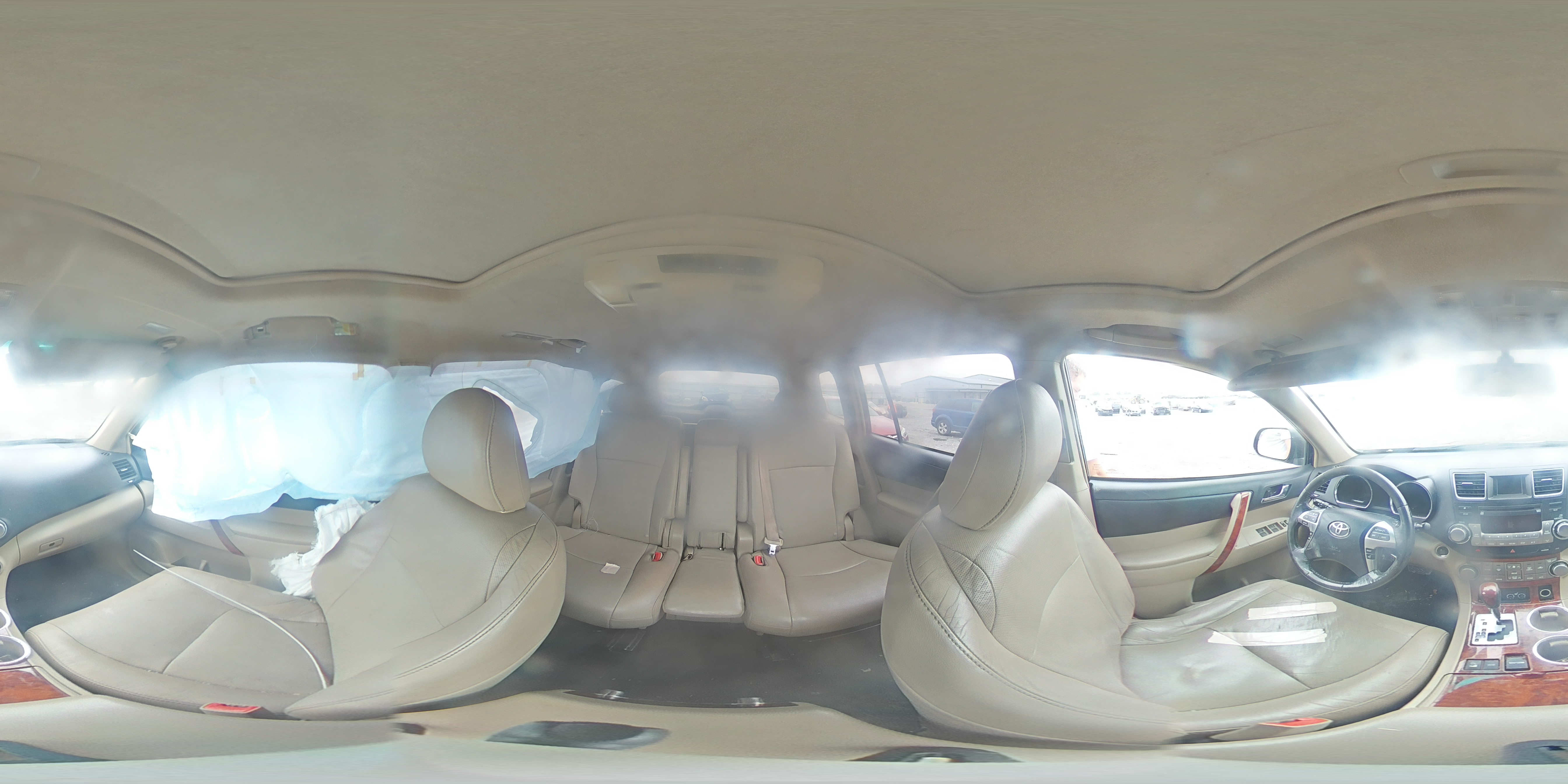 2011 Toyota Highlander - Image 12