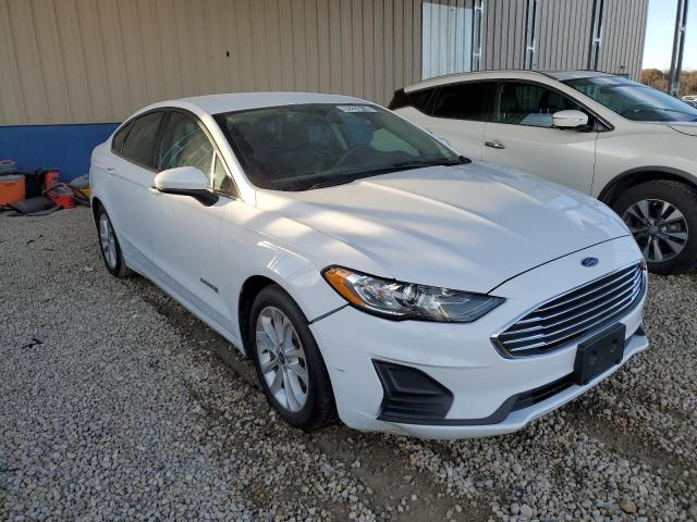  FORD FUSION 2019 Белы