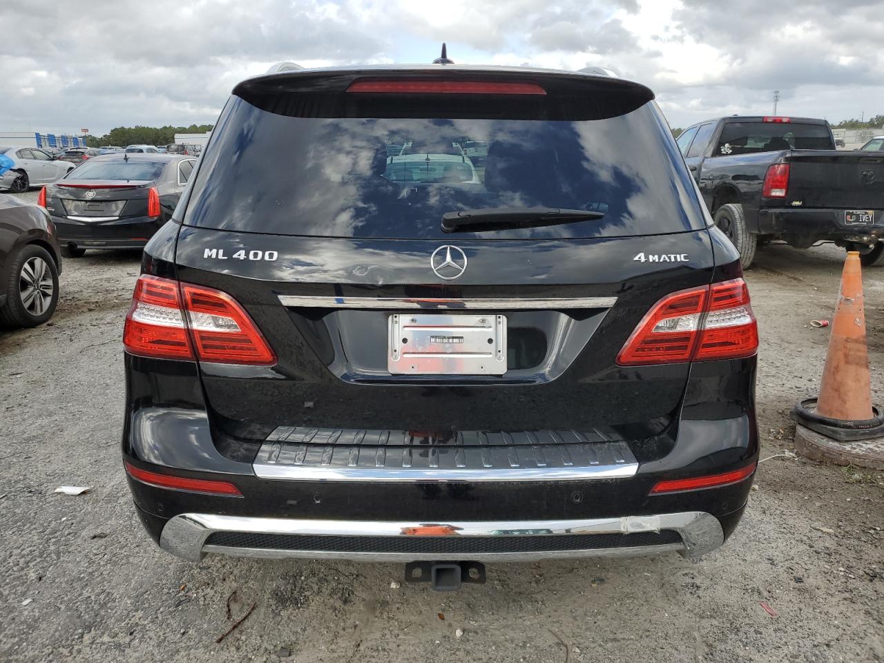 2015 Mercedes-Benz Ml 400 4Matic VIN: 4JGDA5GB0FA480526 Lot: 79036774