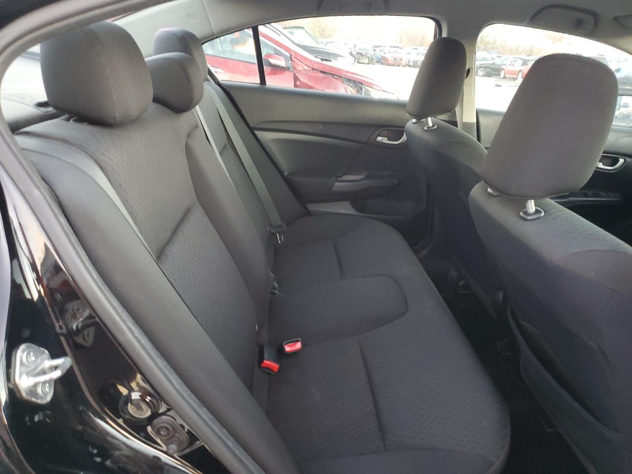 2015 Honda Civic - Image 10