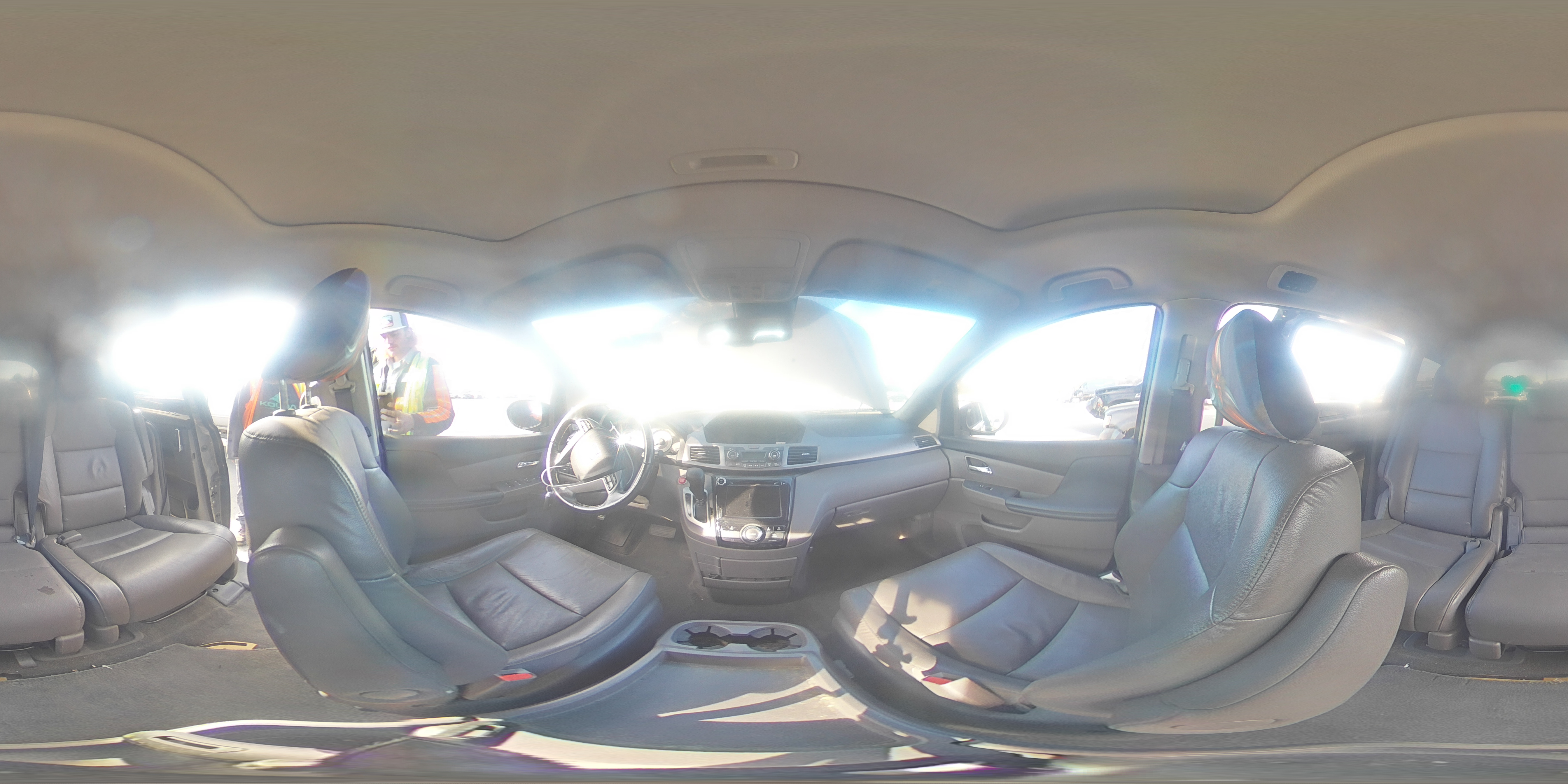2016 Honda Odyssey - Image 14