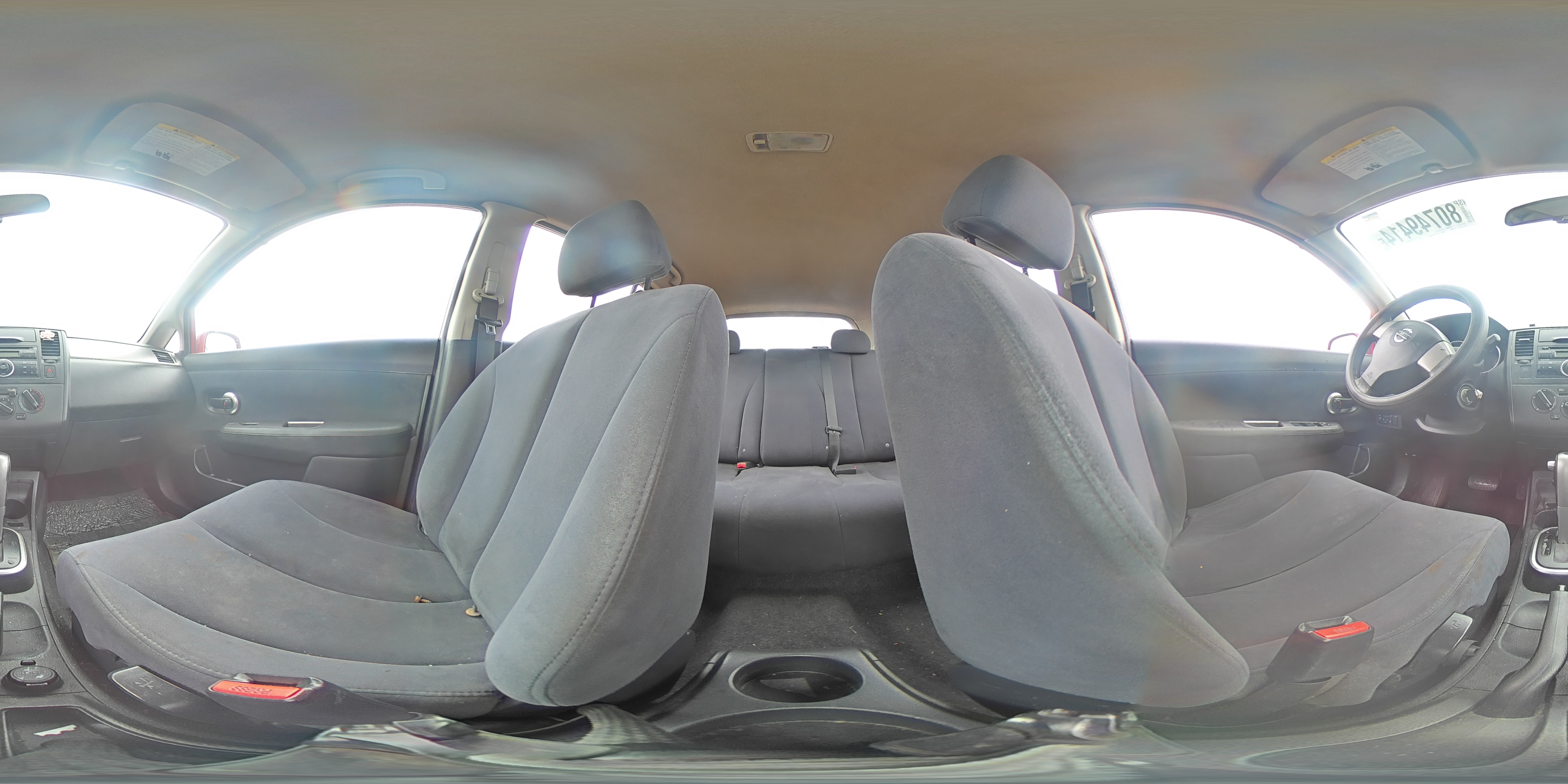 2007 Nissan Versa - Image 13