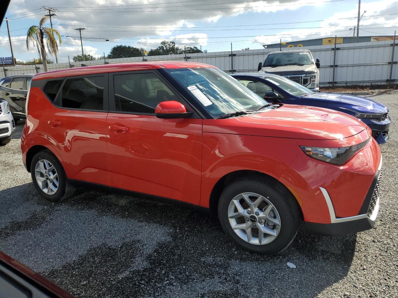 VIN KNDJ23AU0S7246414 2025 KIA SOUL no.4