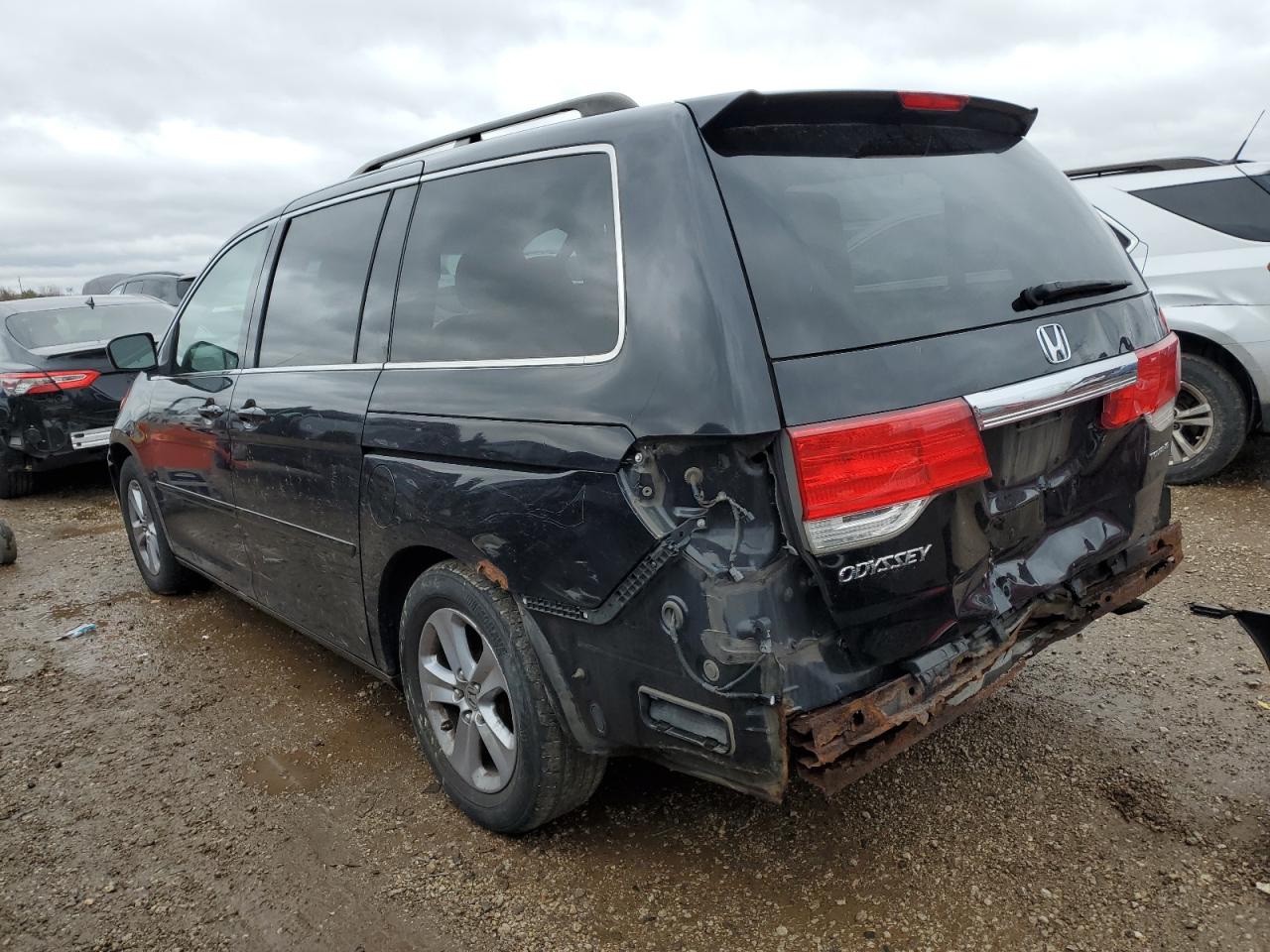 2008 Honda Odyssey - Image 2