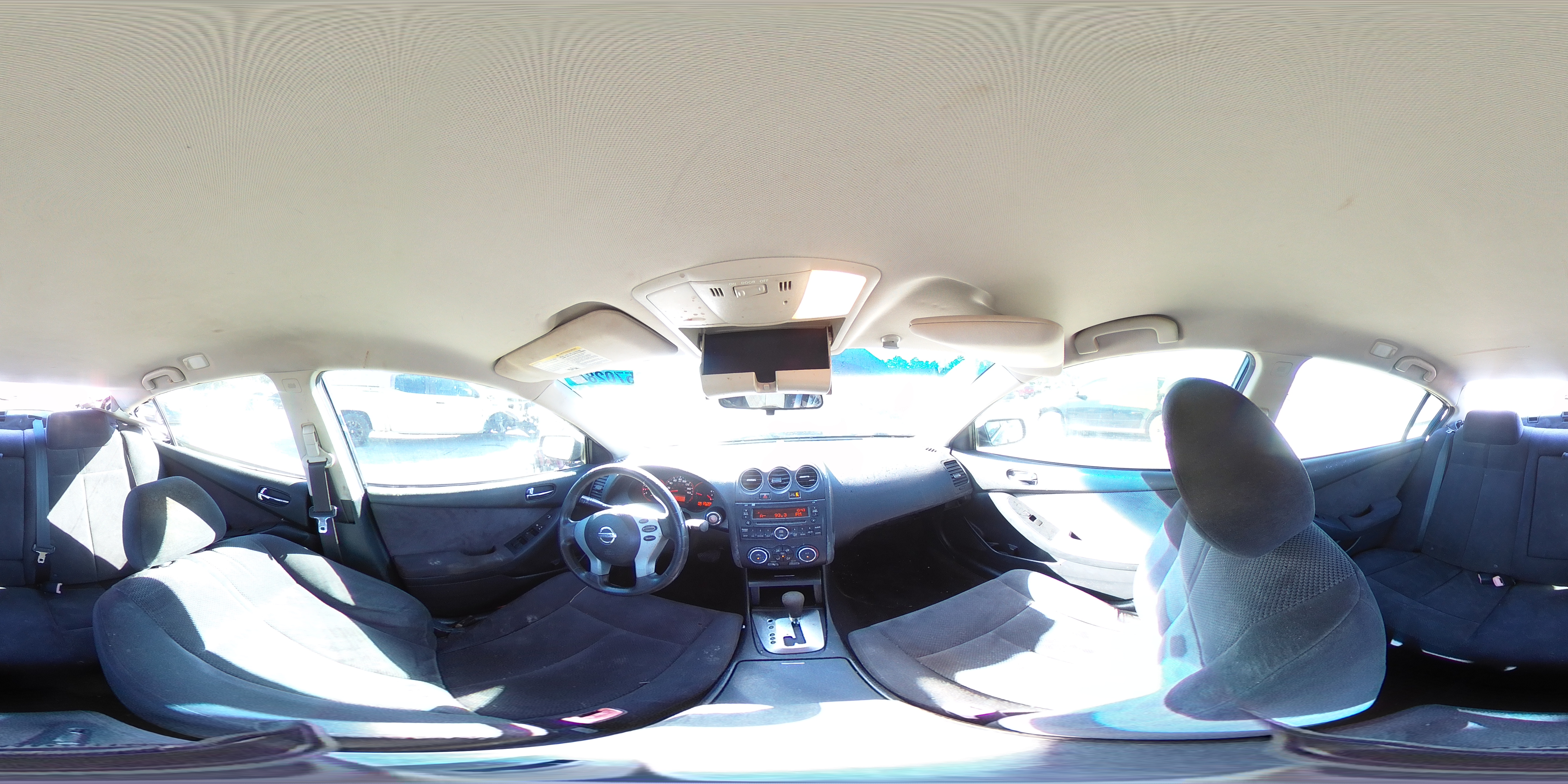 2009 Nissan Altima - Image 12