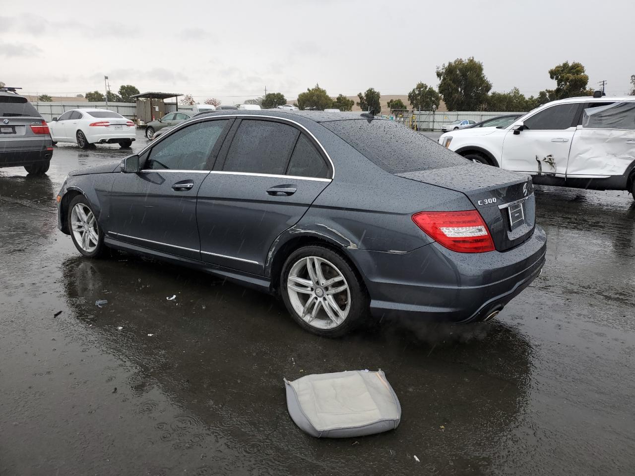 VIN WDDGF8AB2EA939928 2014 MERCEDES-BENZ C-CLASS no.2