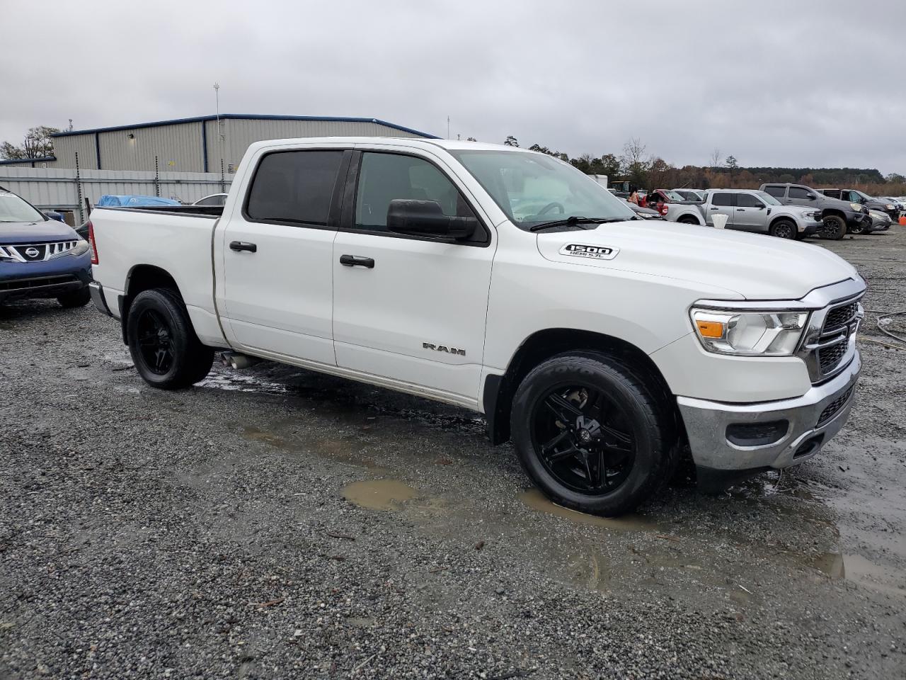 VIN 1C6RREGT7KN562680 2019 RAM 1500 no.4