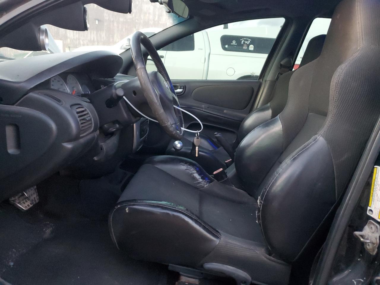 2005 Dodge Neon - Image 7