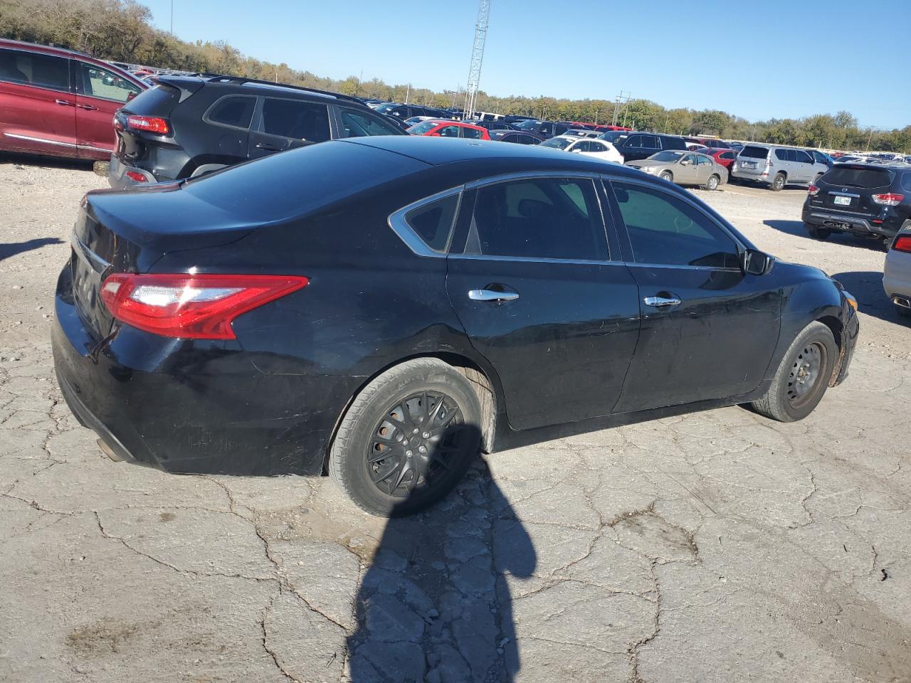 2016 Nissan Altima - Image 3