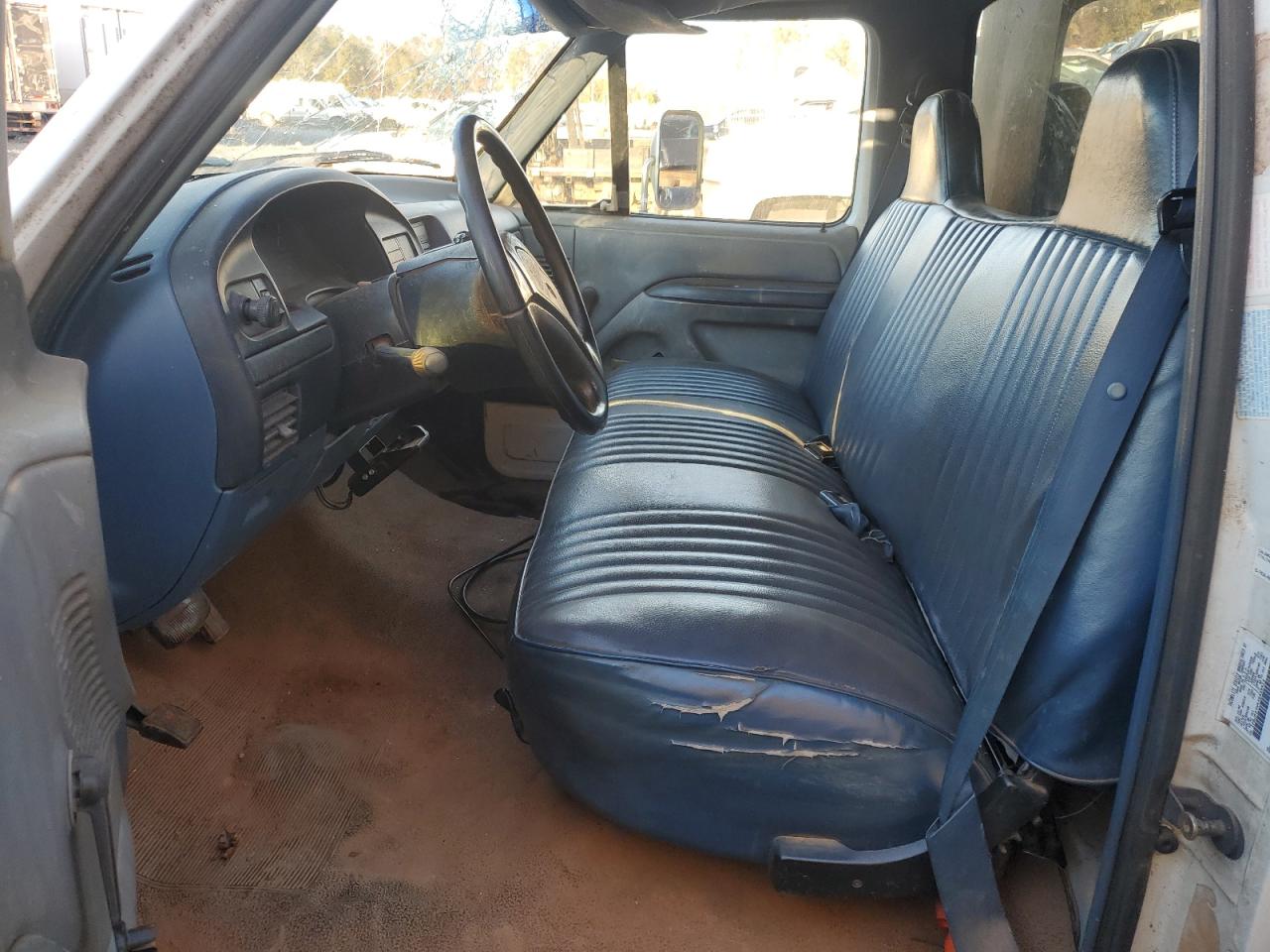 1996 Ford F350 - Image 7