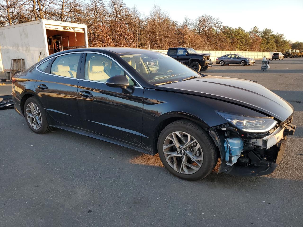 2023 Hyundai Sonata - Image 4