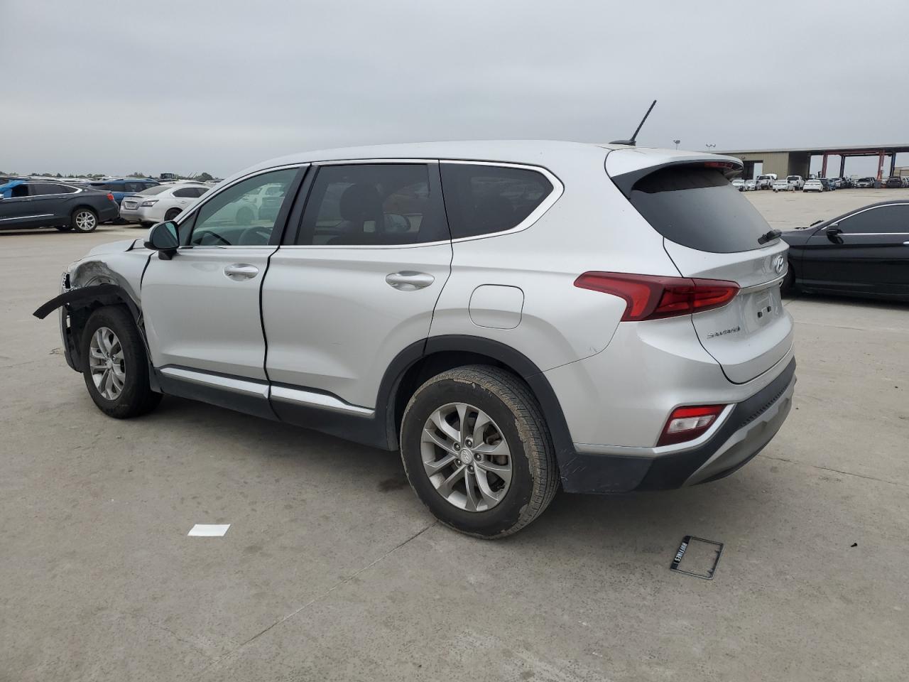 VIN 5NMS23AD8KH109573 2019 HYUNDAI SANTA FE no.2