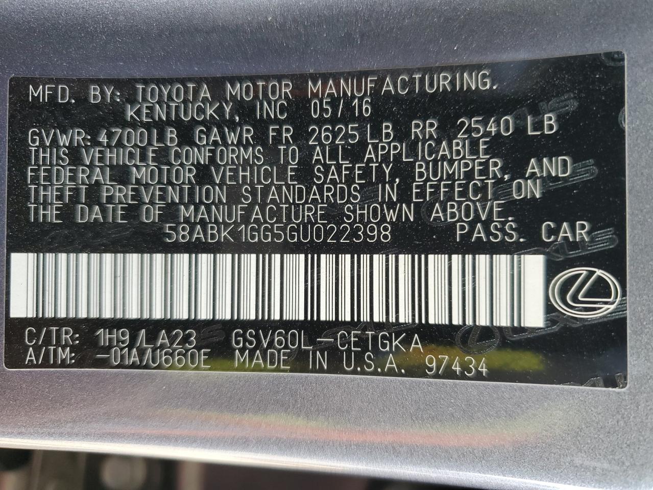 2016 Lexus ES - Image 13