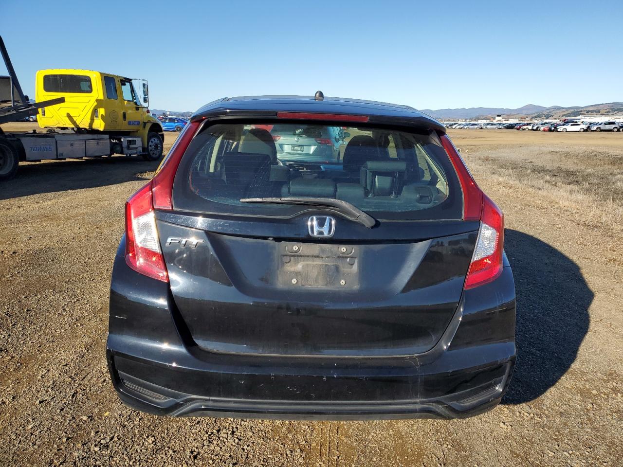 2018 Honda Fit Lx VIN: 3HGGK5H40JM725319 Lot: 82906804