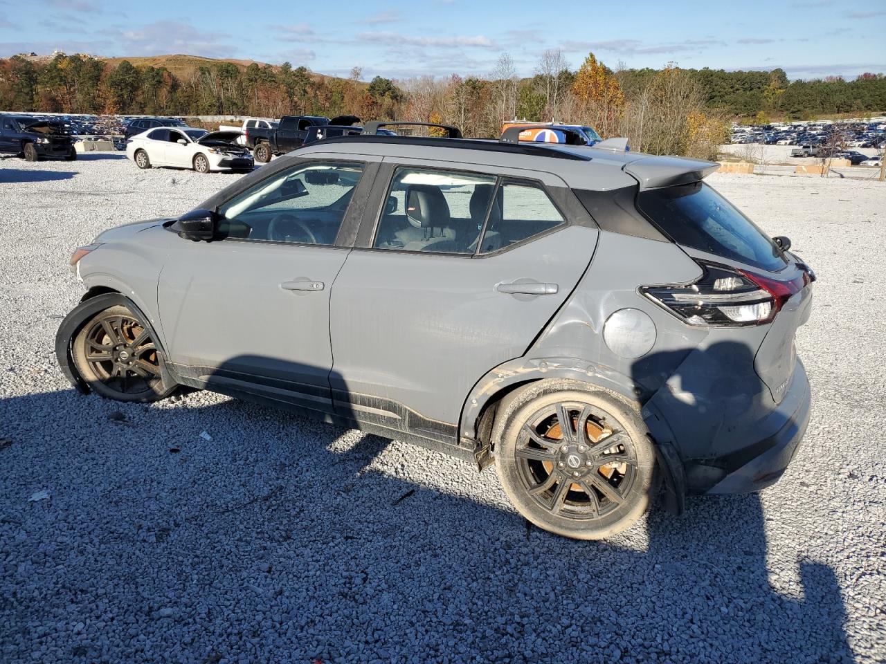 2021 Nissan Kicks - Image 2