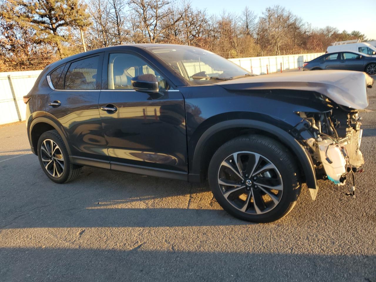 2023 Mazda CX-5 - Image 4