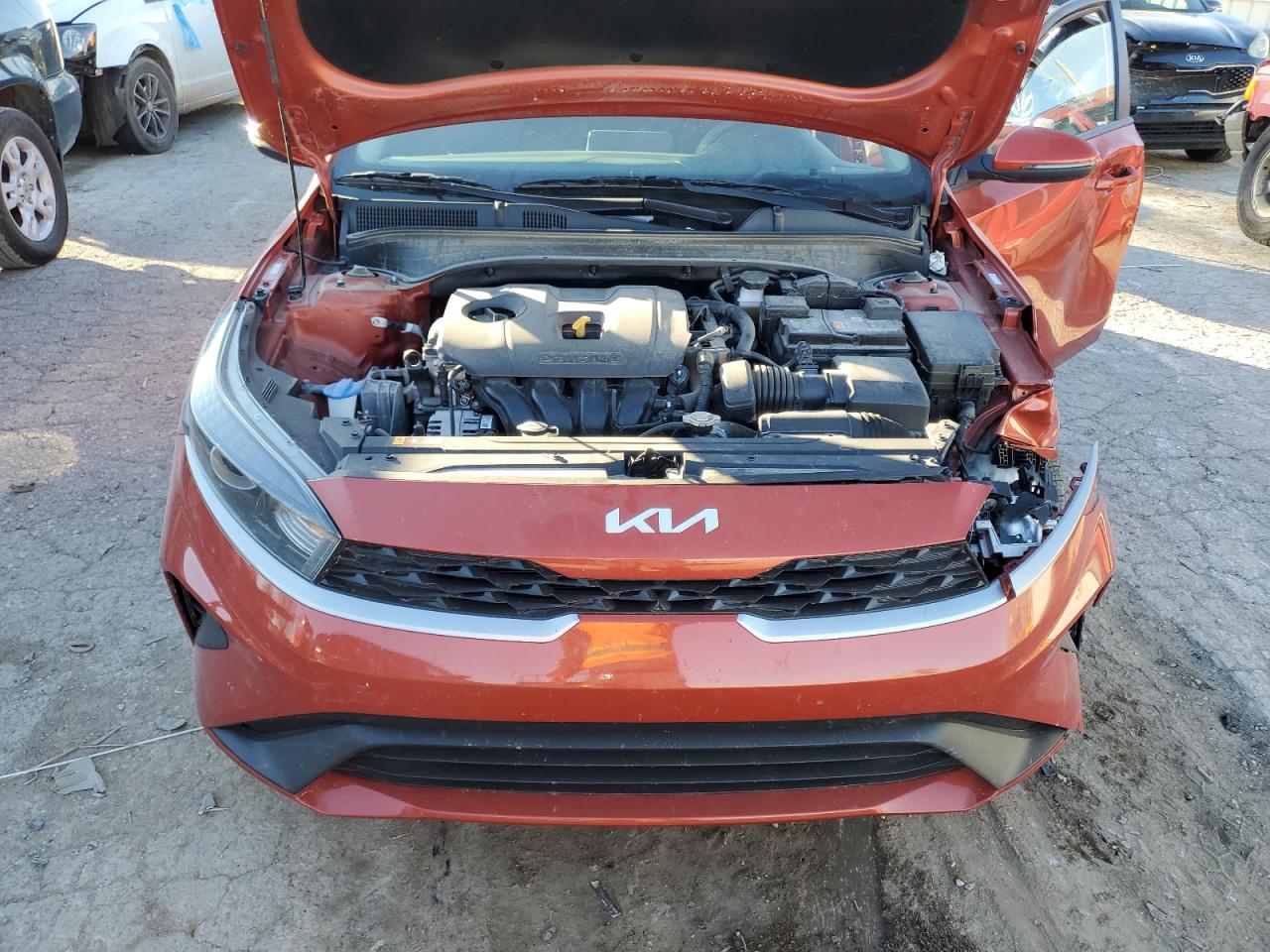 2022 Kia Forte - Image 11