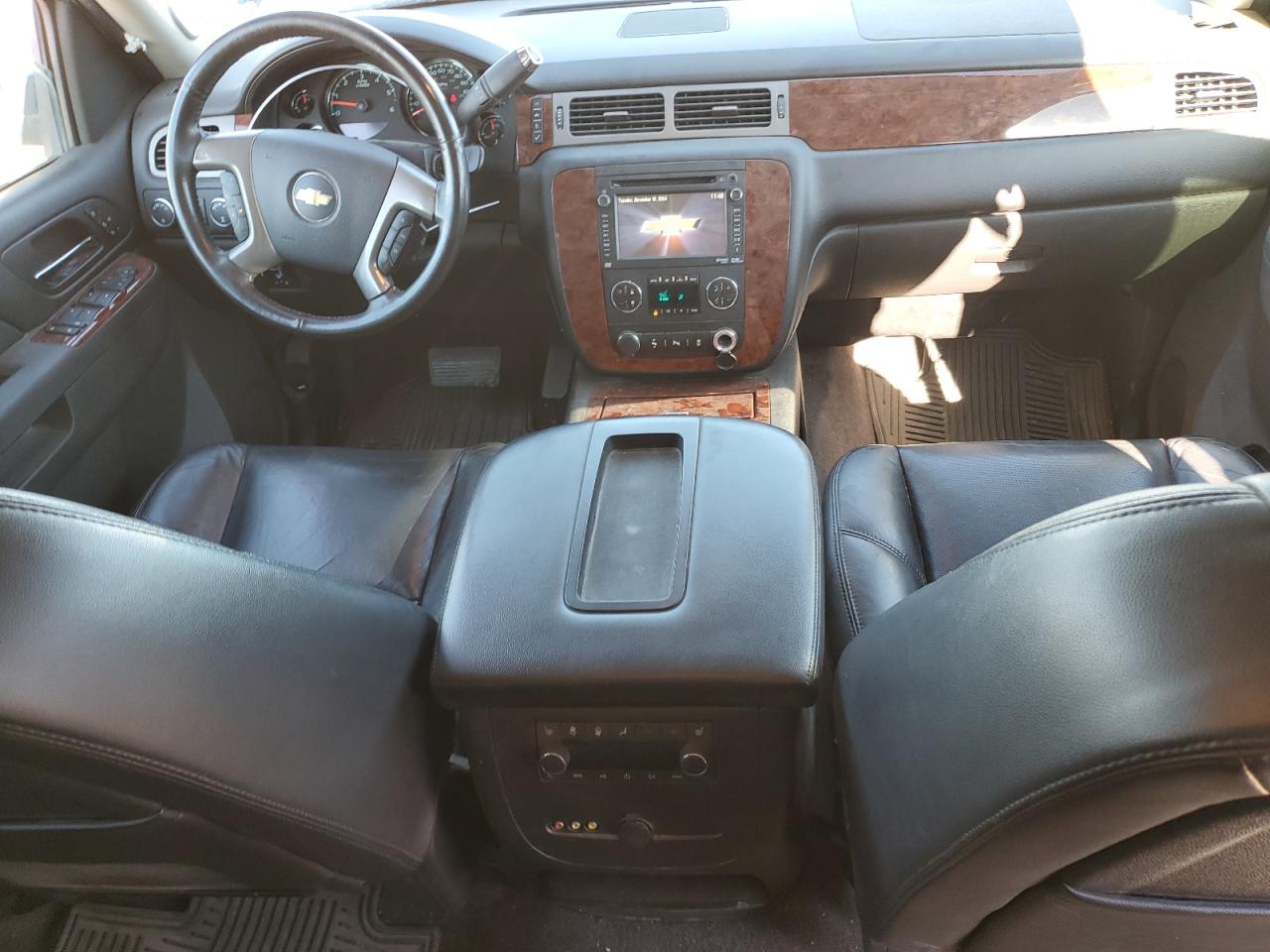 2014 Chevrolet Suburban - Image 8