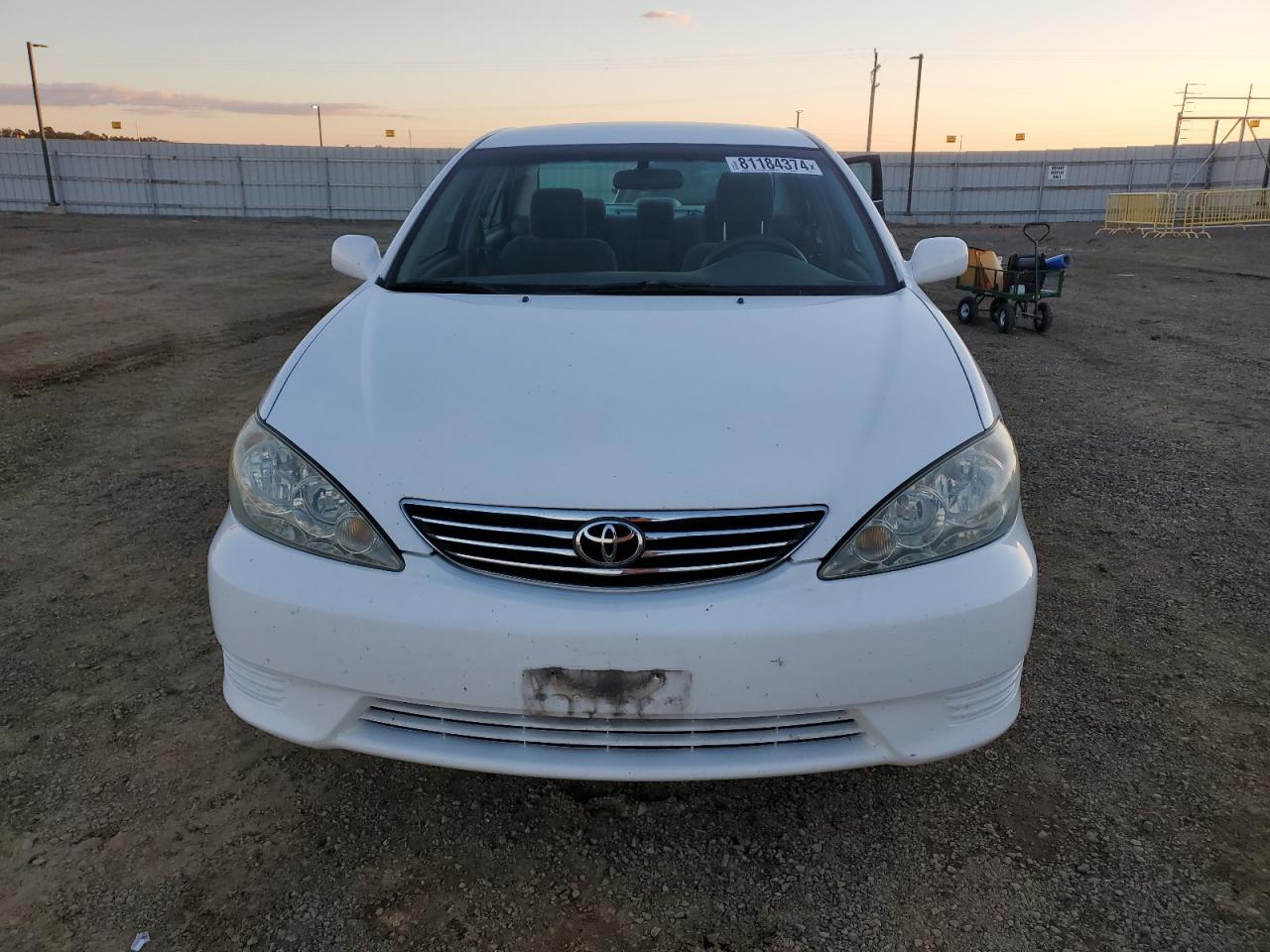 2005 Toyota Camry - Image 5
