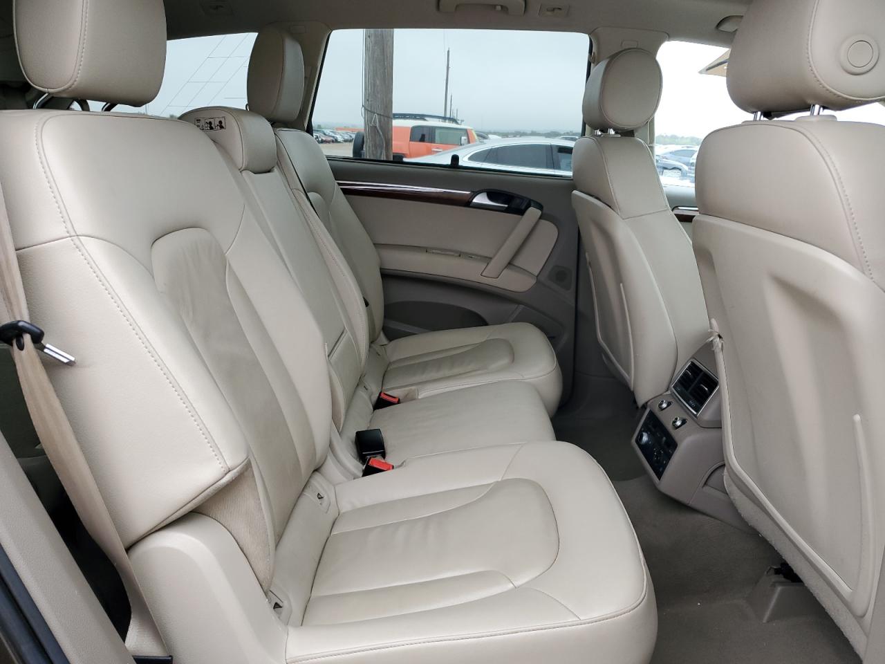 2014 Audi Q7 - Image 11
