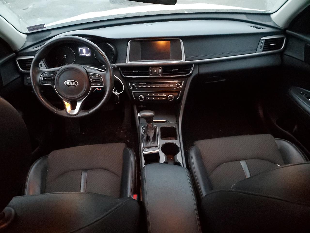 2018 Kia Optima - Image 8