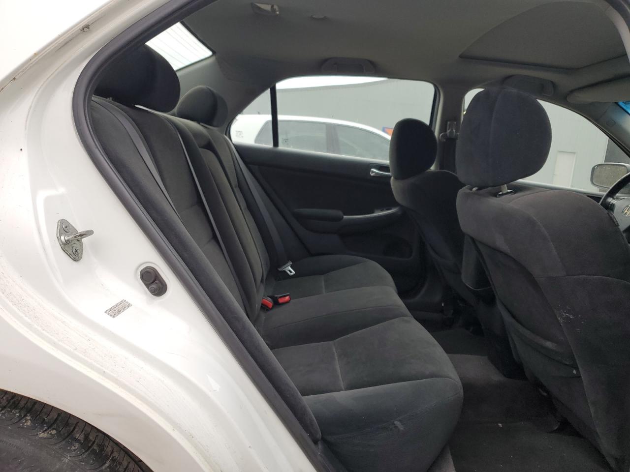 2007 Honda Accord - Image 10