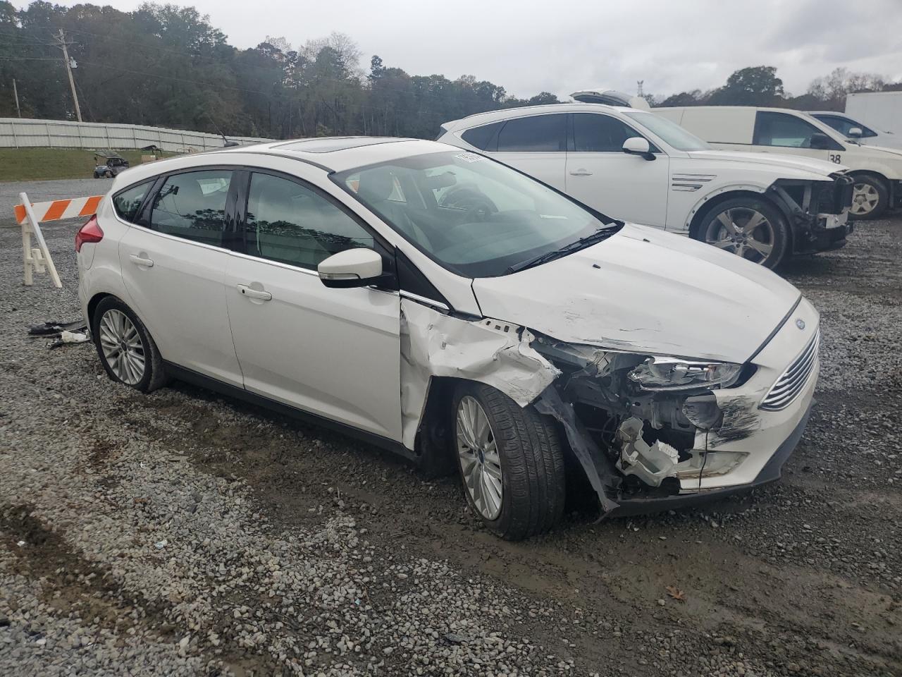 2018 Ford Focus - Image 4