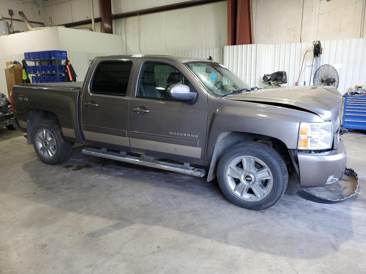 2012 Chevrolet Silverado - Image 4