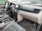 2010 Volkswagen Routan Sel na sprzedaż w Woodhaven, MI - Front End
