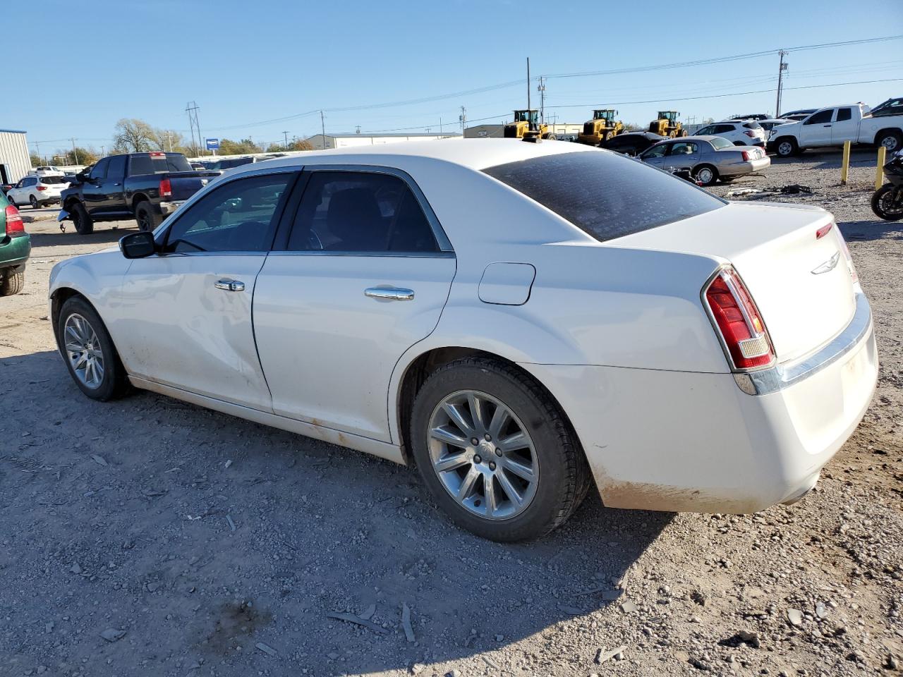 VIN 2C3CCAEG6DH599203 2013 CHRYSLER 300 no.2