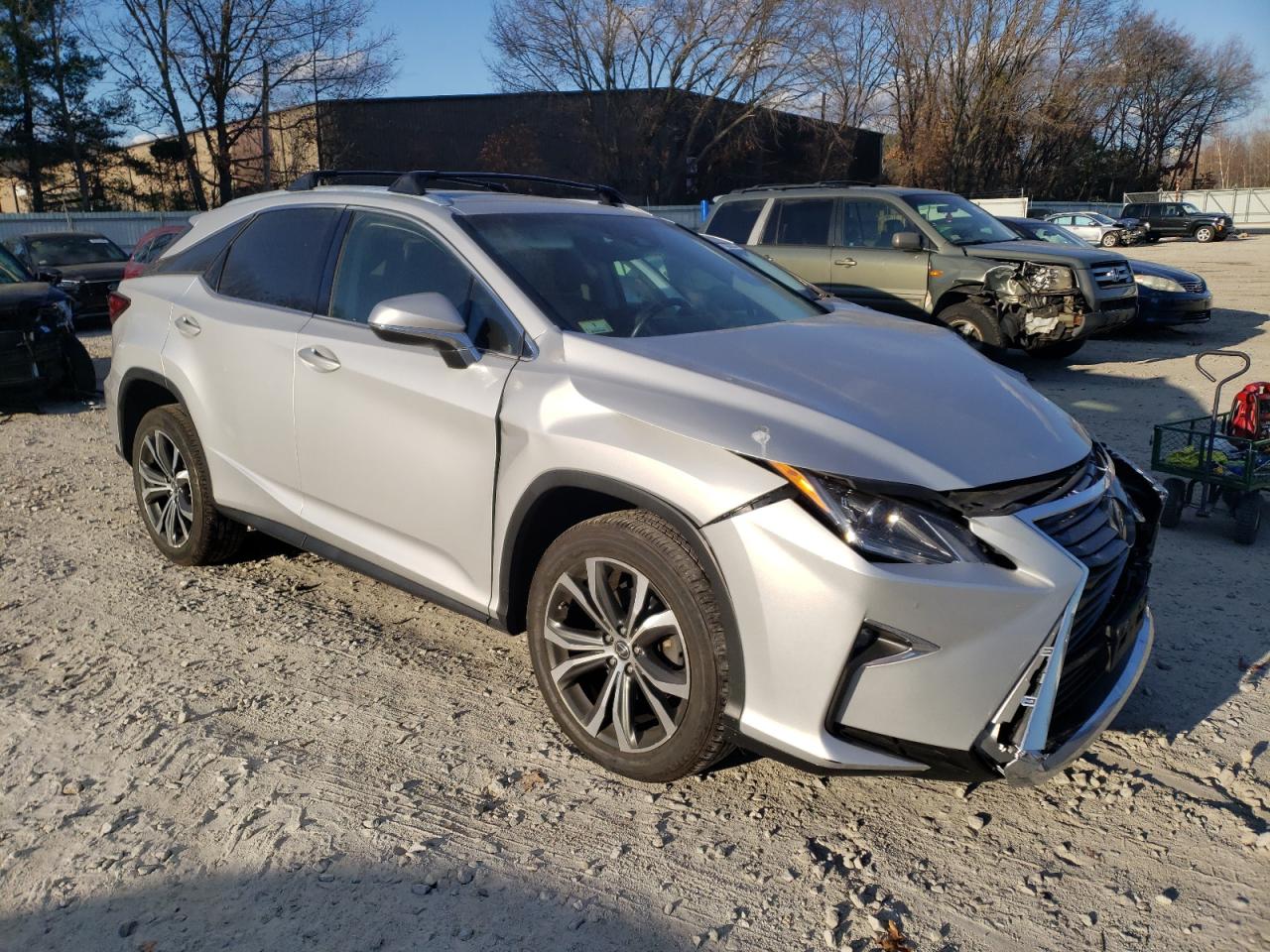 VIN 2T2BZMCA8JC142223 2018 LEXUS RX350 no.4