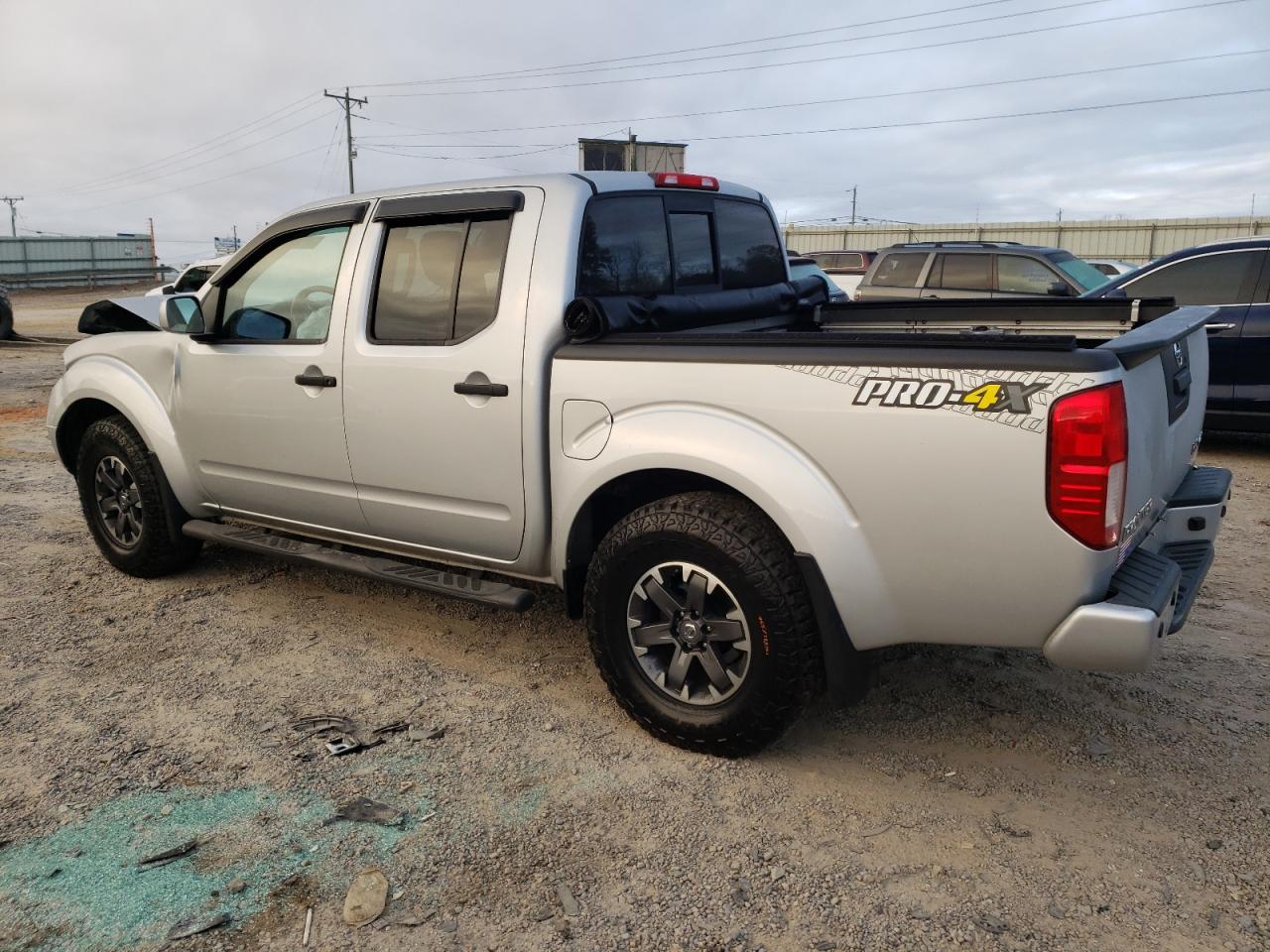 2019 Nissan Navara (Frontier) - Image 2