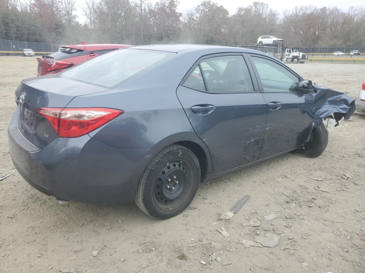 VIN 2T1BURHEXJC985531 2018 TOYOTA COROLLA no.3