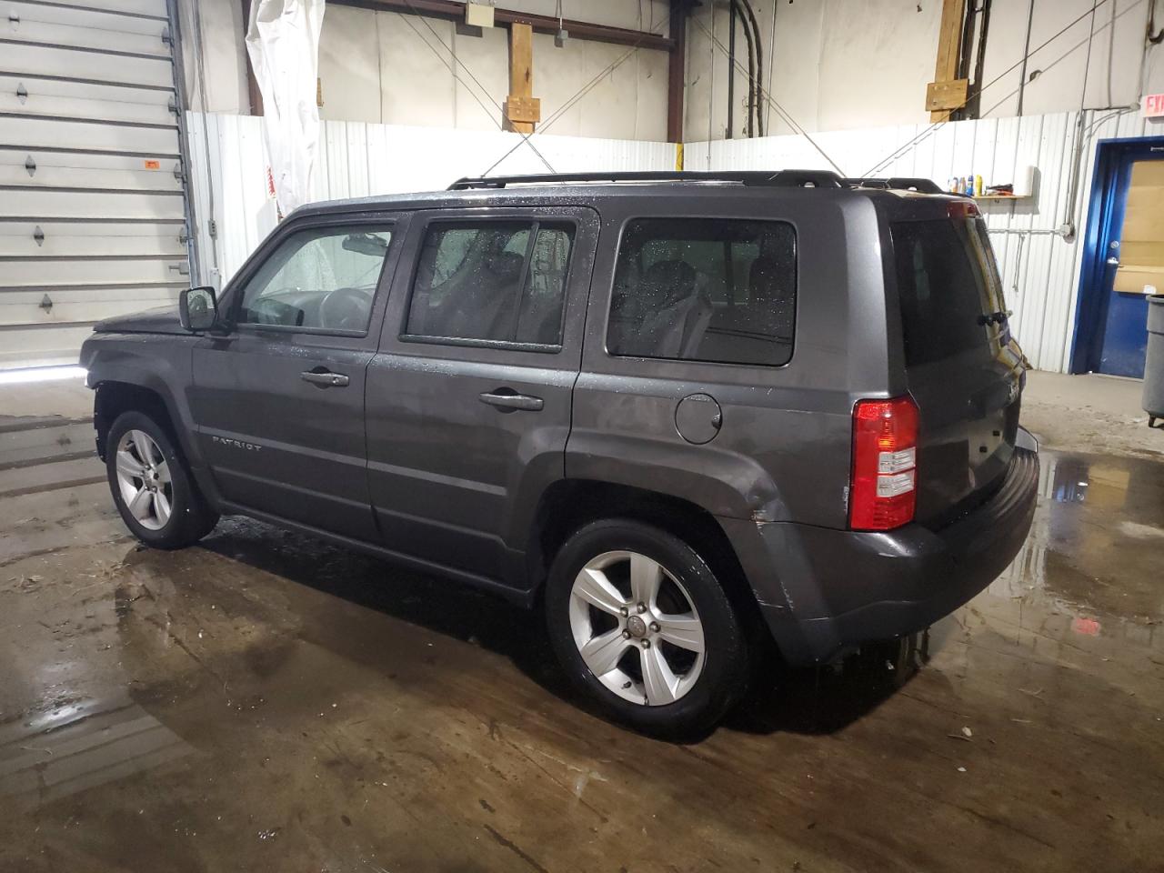 VIN 1C4NJPFBXED905690 2014 JEEP PATRIOT no.2