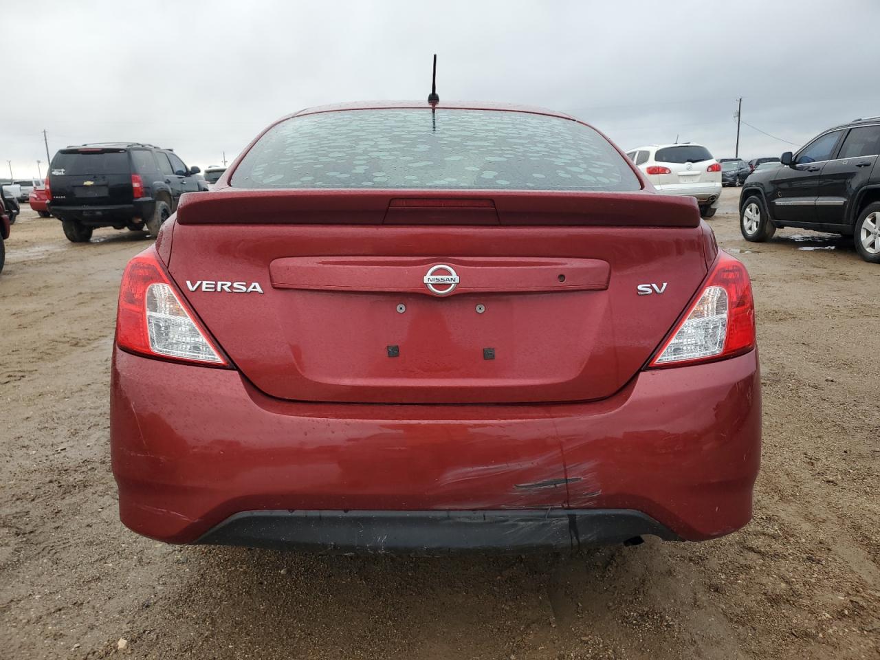 2017 Nissan Versa S VIN: 3N1CN7AP7HL889142 Lot: 79614624