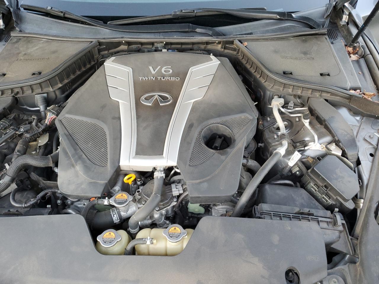 2017 Infiniti Q60 - Image 11