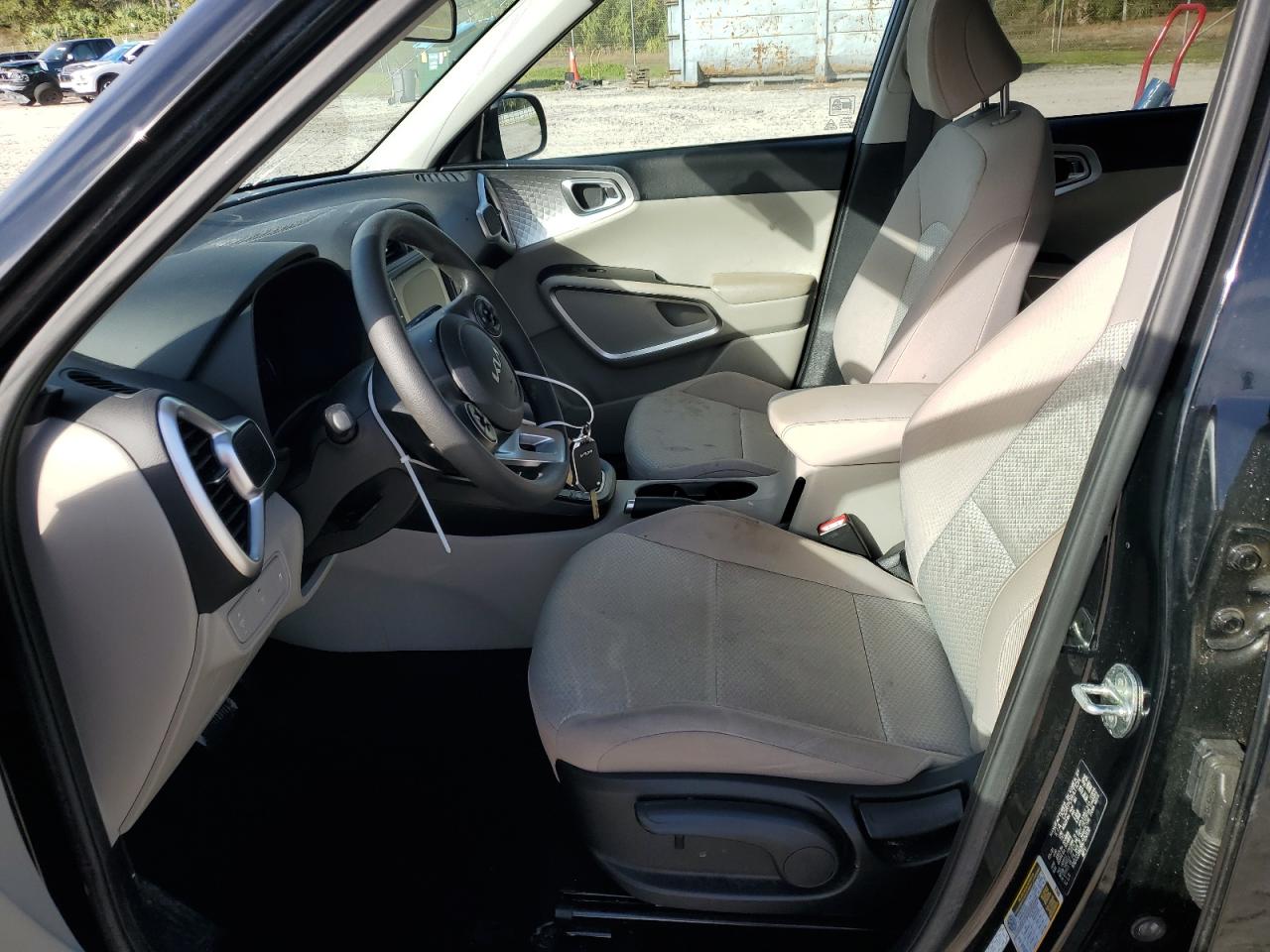 2022 Kia Soul - Image 7