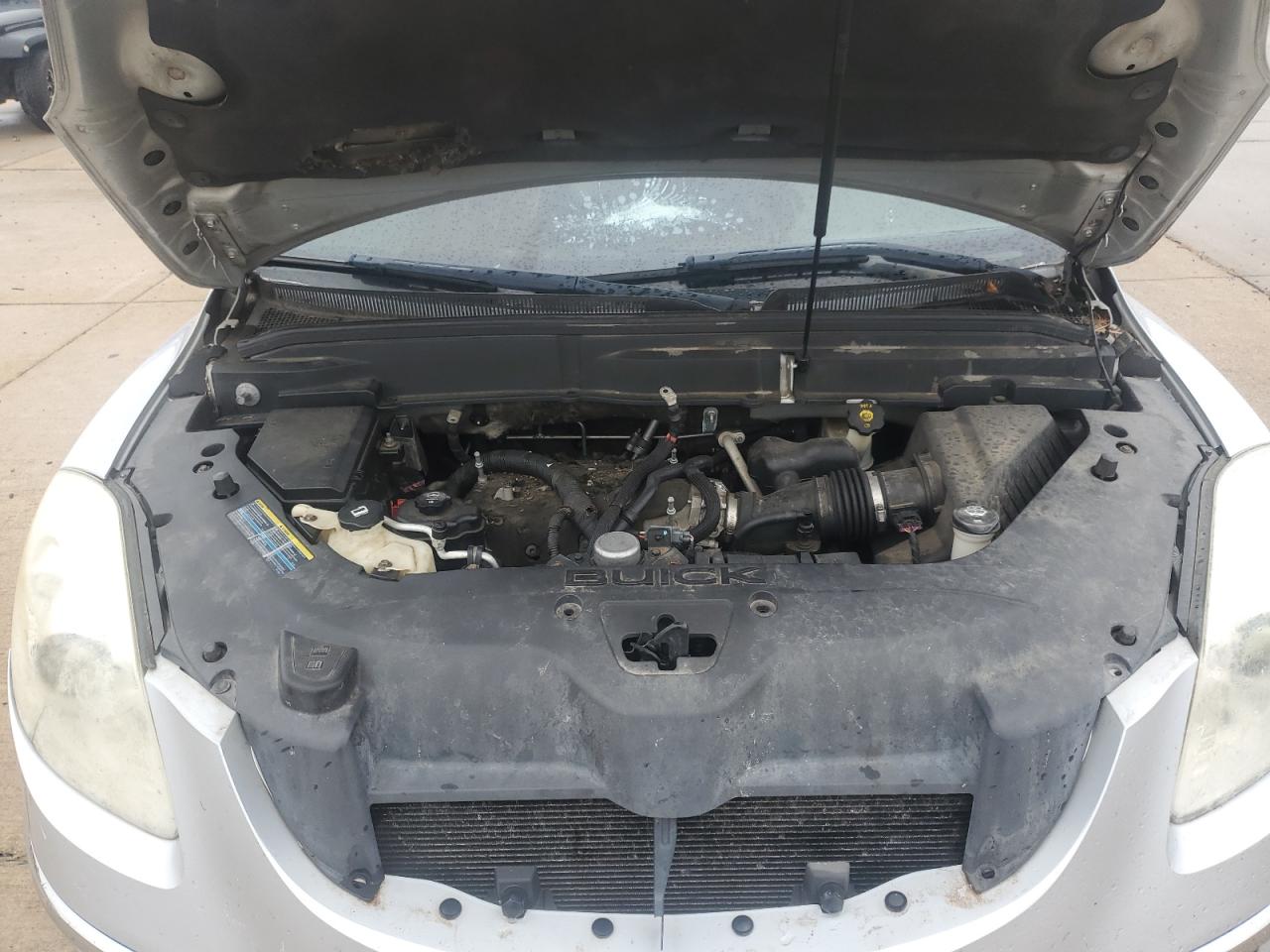 2010 Buick Enclave - Image 13